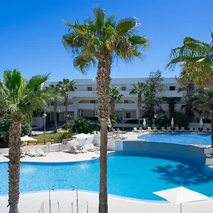 https://aparthotel-ses-cases-dor.allmallorcahotels.com