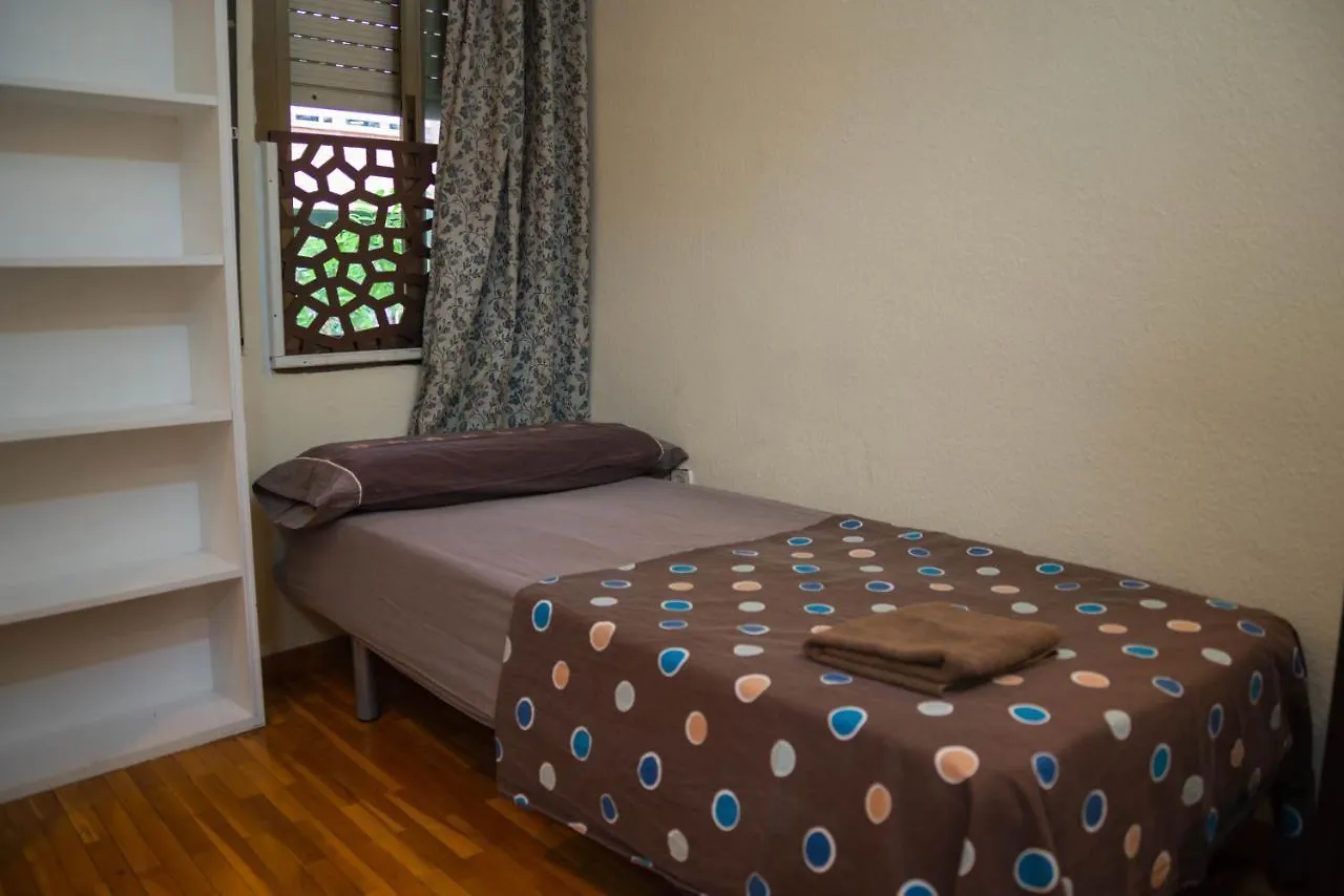 Hostal Ideal Badal Barcelona